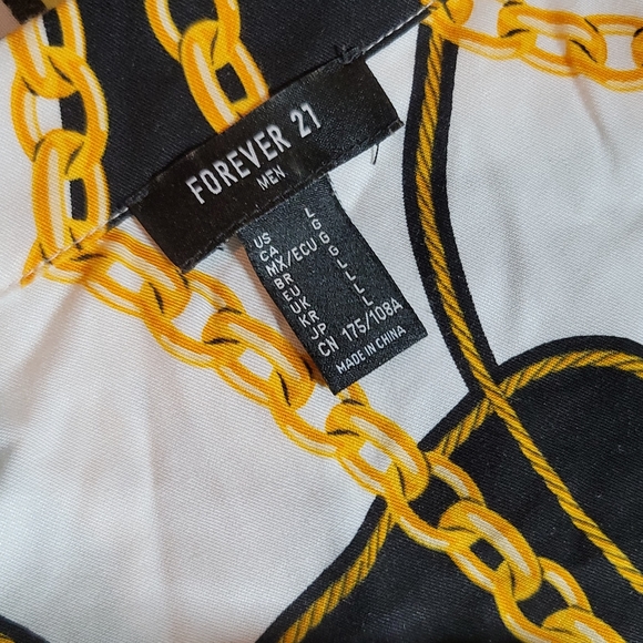 Forever 21 Button Shirt Large - Picture 3 of 5